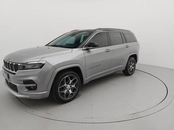 JEEP COMMANDER 1.3 T270 TURBO FLEX OVERLAND AT6 JEEP COMMANDER 1.3 T270 TURBO FLEX OVERLAND AT6